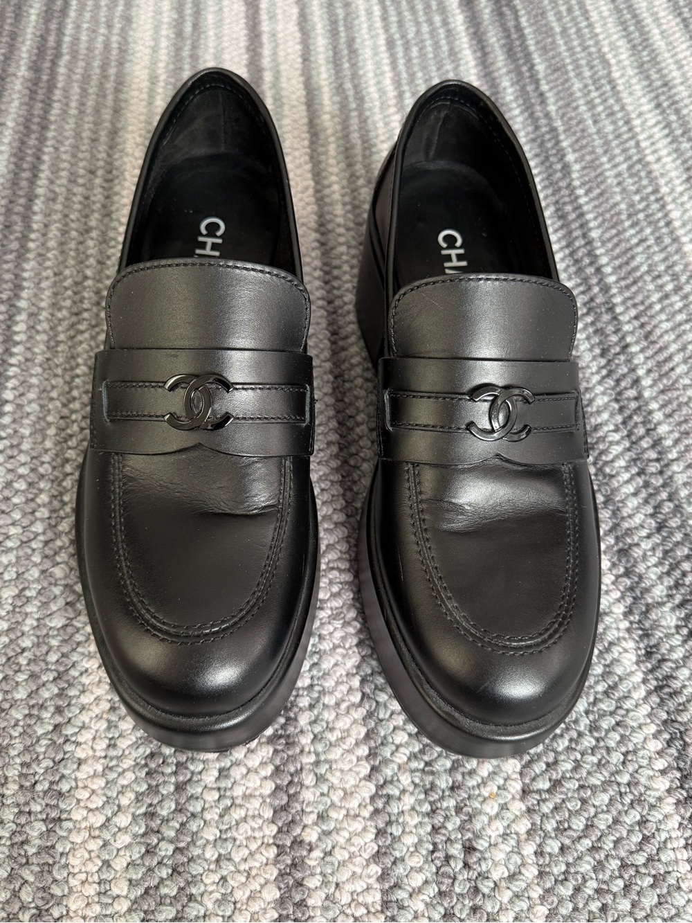 CHANEL Black Leather CC- Platform Slip-On Loafers - 37.5 - Authentic